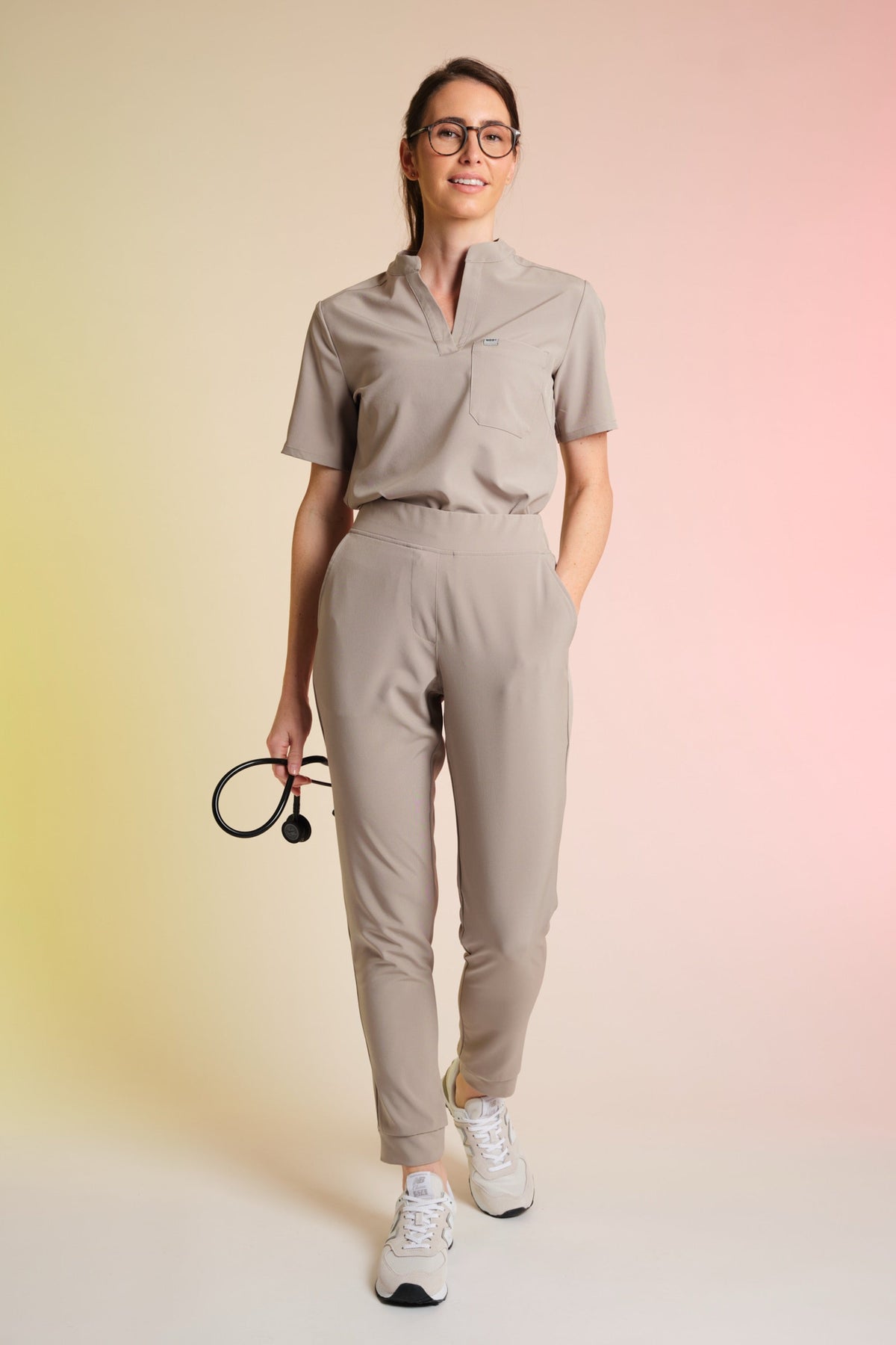 Active Scrub Top "Jackie" – Beige