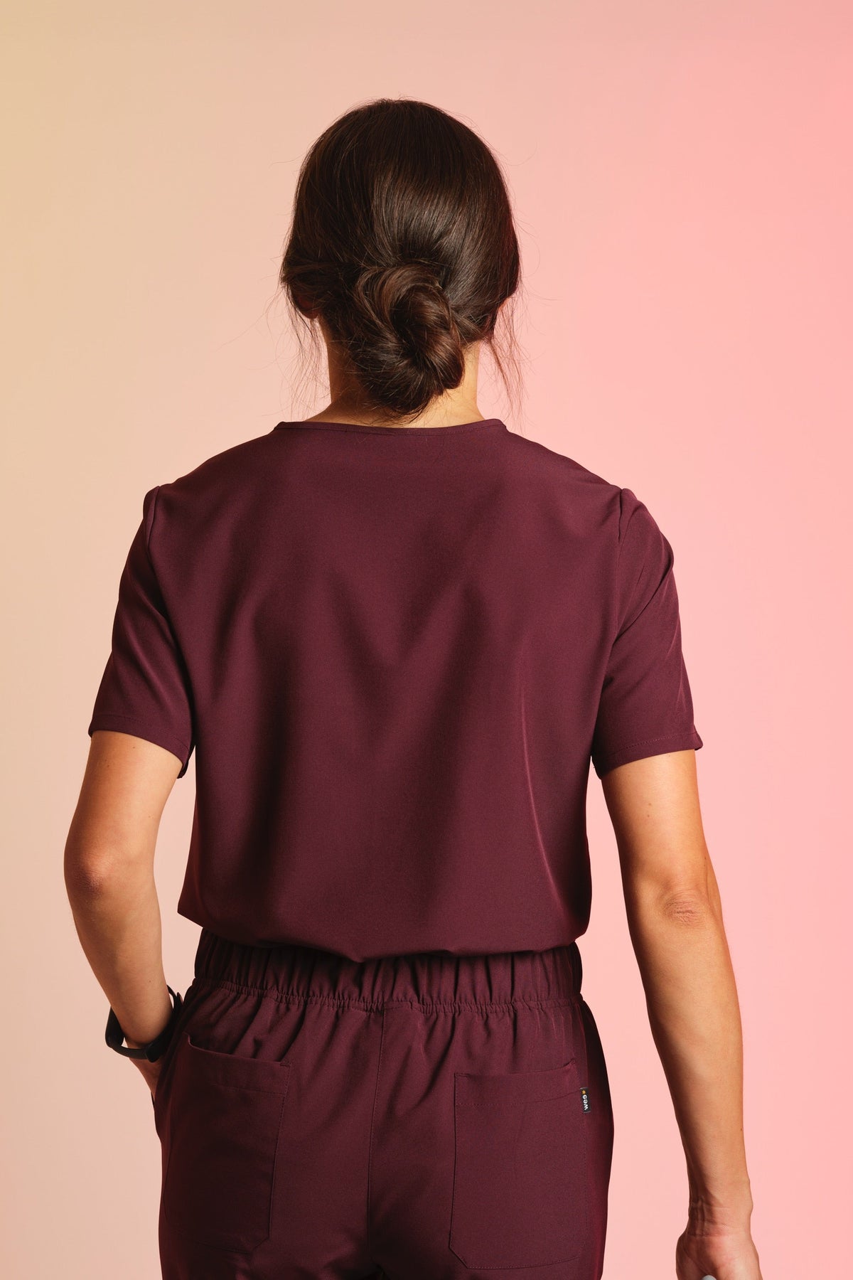 Active Scrub Top "Serena" – Bordeaux