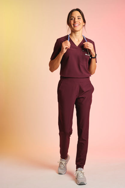 Active Scrub Top "Serena" – Bordeaux