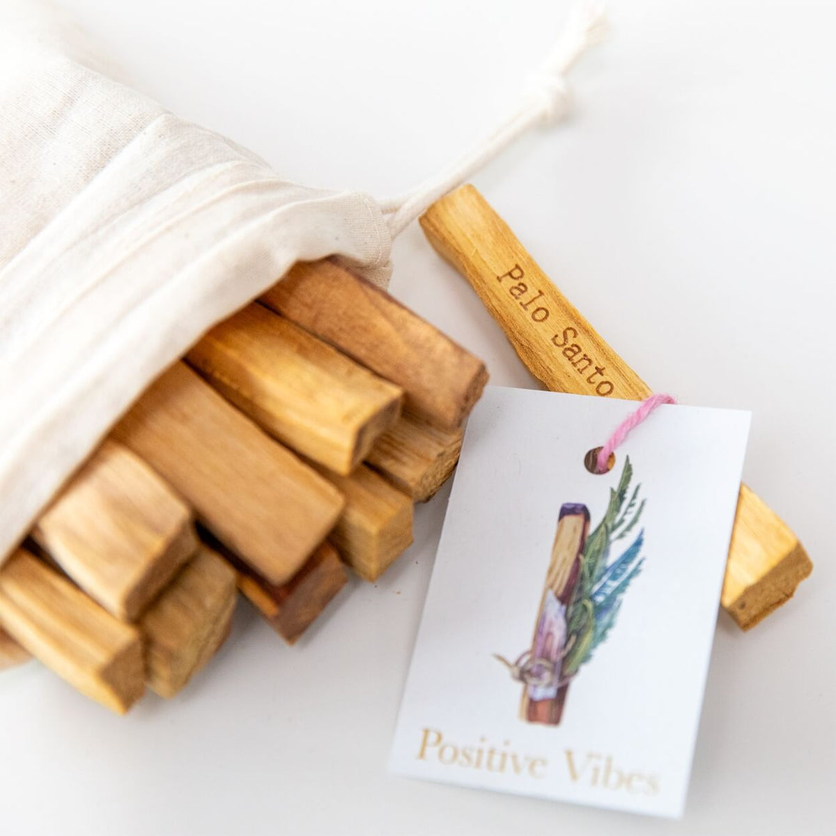 Palo Santo Holz: das heilige & warm duftende Holz aus Peru (10 Sticks)