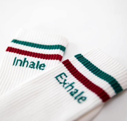 Socken mit Yoga-Motiv: Inhale Exhale | Namasté