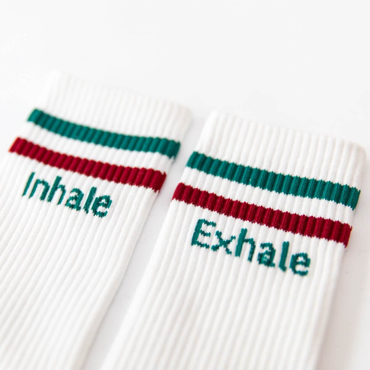 Socken mit Yoga-Motiv in 2 Varianten: Namasté Pink | Inhale Exhale