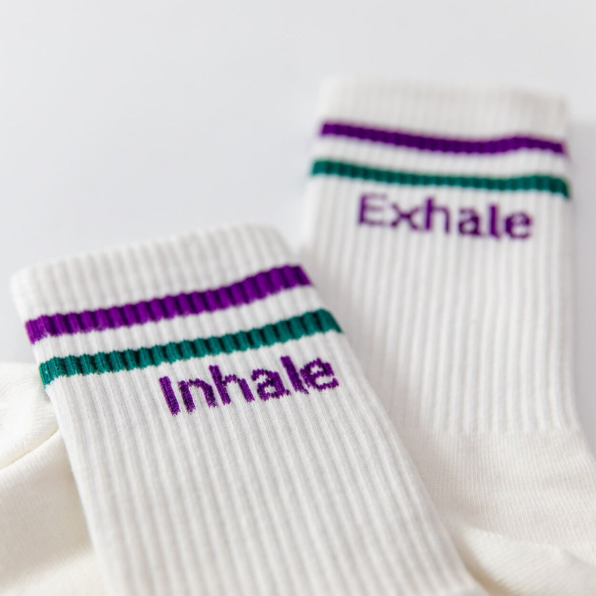 Socken mit Yoga-Motiv in 2 Varianten: Namasté Pink | Inhale Exhale