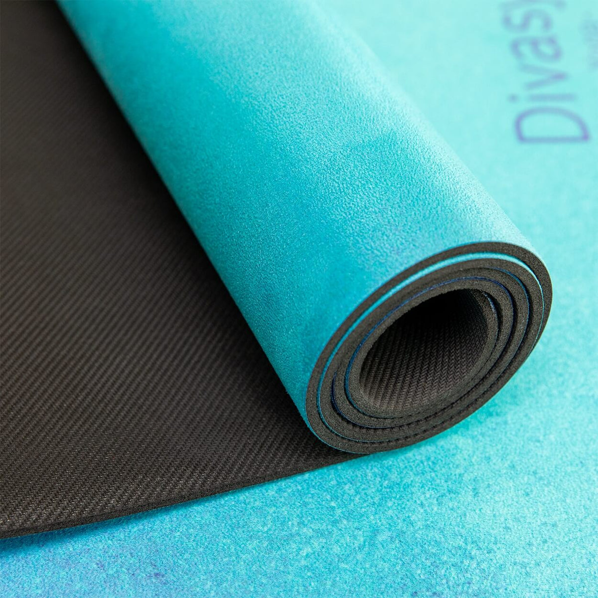 Yogamatte aus Naturkautschuk & recycelter Mikrofaser
