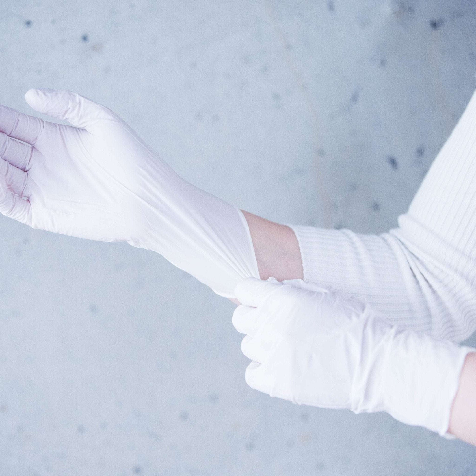 Nitril Einmalhandschuhe WHITE WAVE: Verlässlicher Schutz mit Stil 1000 Stück - Shop DE 24/7NITRASXSWeiß1000 StückEinmalhandschuhe NITRAS WHITE WAVE - Shop DE 24/7NITRASXSWeißEinmalhandschuhe NITRAS WHITE WAVE