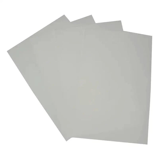 Graue rechteckige tray-filterpapierblätter in hochwertiger qualität bieten ideale schutz und optimale größe