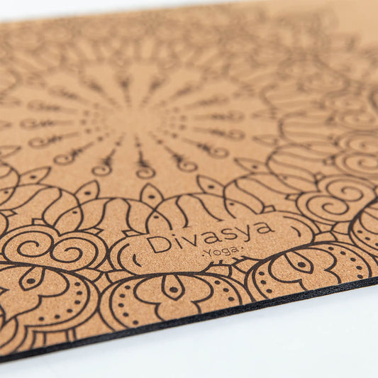 Yoga Pad aus Naturkautschuk & Kork (64x33cm)
